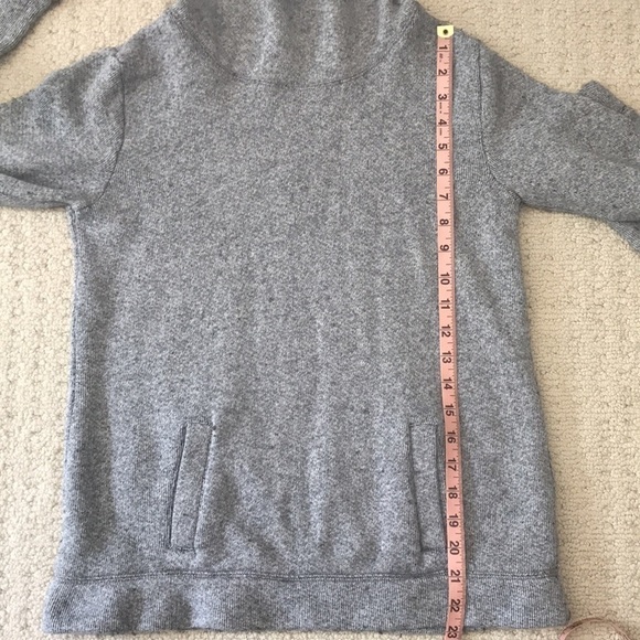 J. Crew Cotton Blend Funnel Neck Sweatshirt in Grey Size XS - Picture 11 of 13